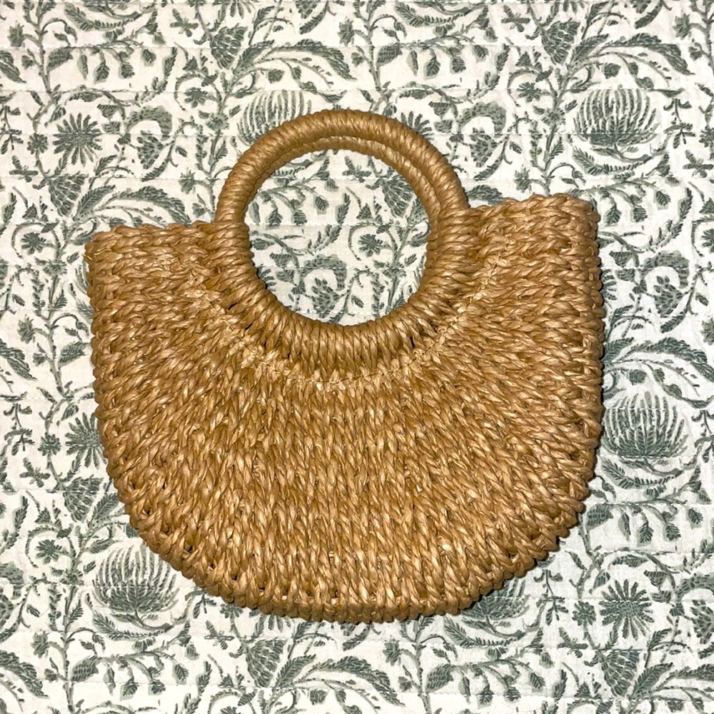 MINI WOVEN BAG WITH STRAP